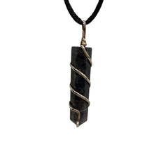 Load image into Gallery viewer, Iolite pendant
