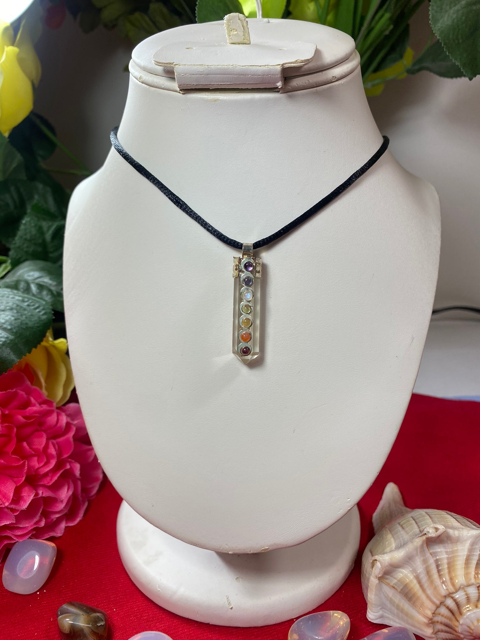 Quartz Chakra Pendant des 1