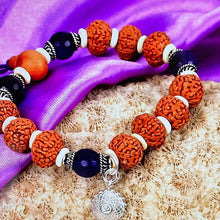 Load image into Gallery viewer, Amethyst/rudraksha crown chakra bracelet
