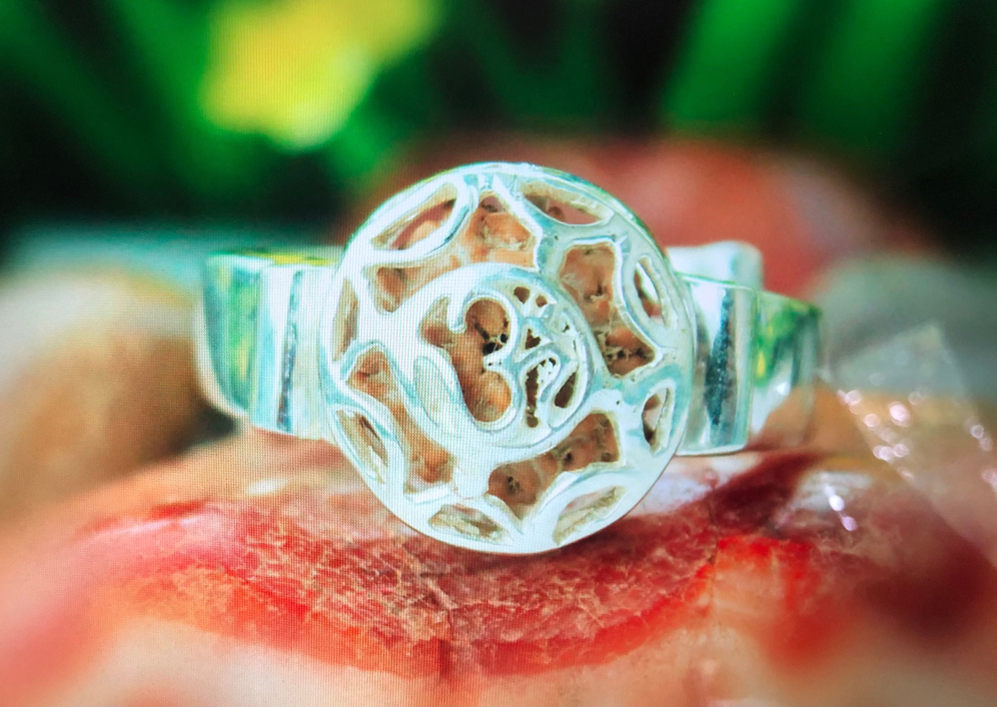 18 Mukhi rudraksha ring