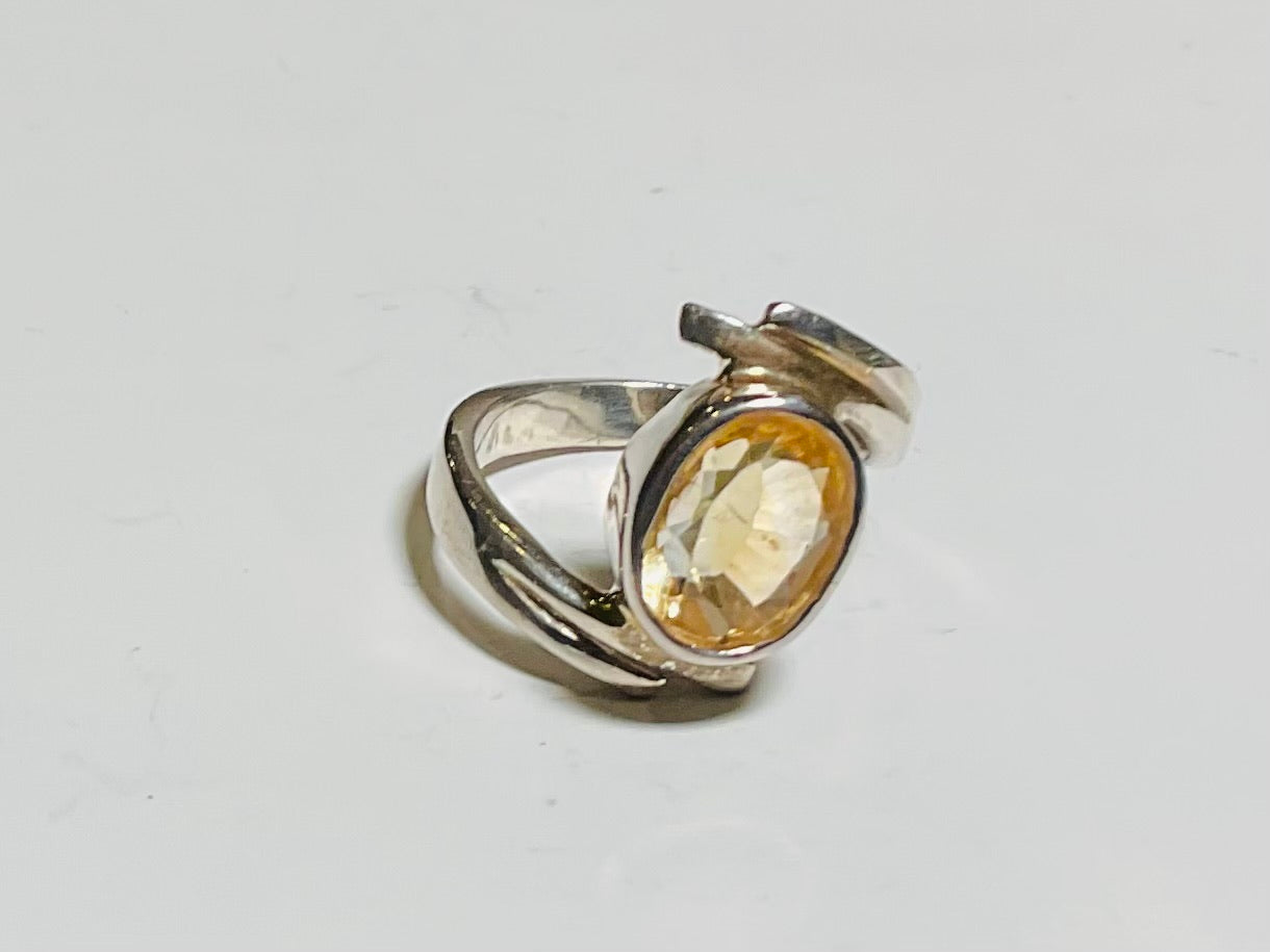 Yellow topaz design 5