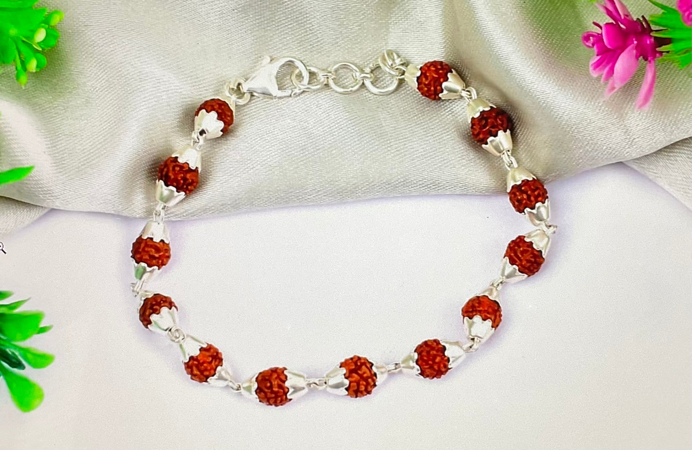 5 mukhi guru bracelet