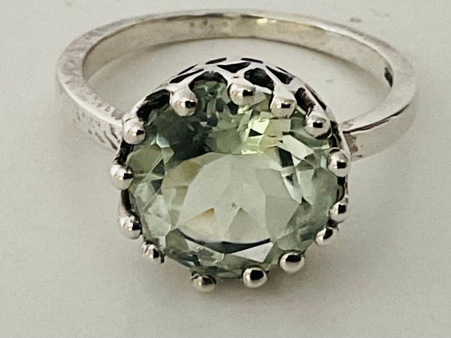 Green calcite ring