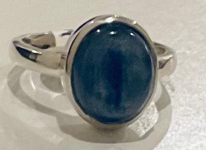 Kyanite ring