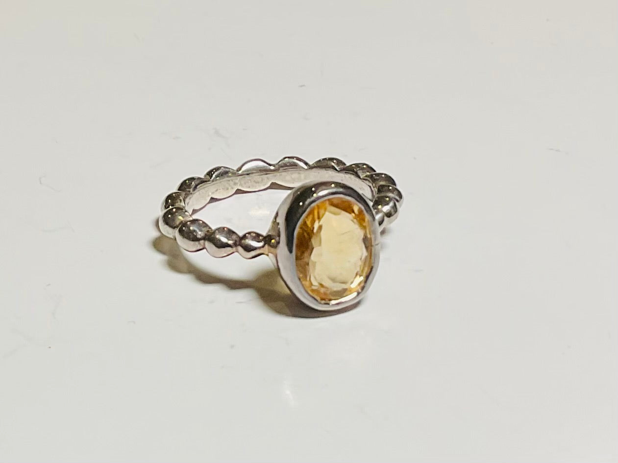 Yellow topaz design 7